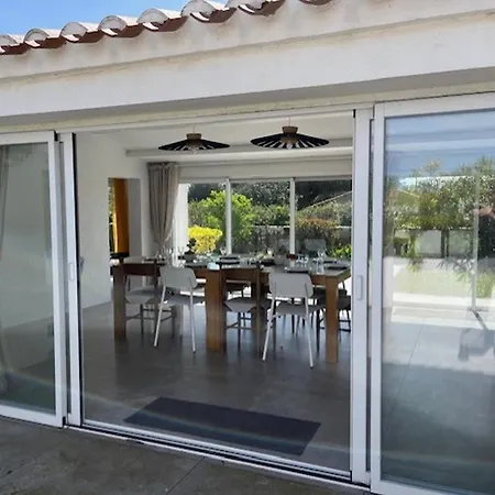 Holiday home Maison Confort, Animaux Admis - 10 Pers. - Fr-1-823-171 *